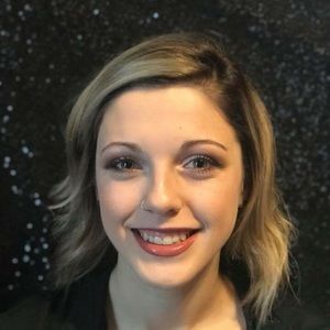 Meet your Posher, Caitlyn